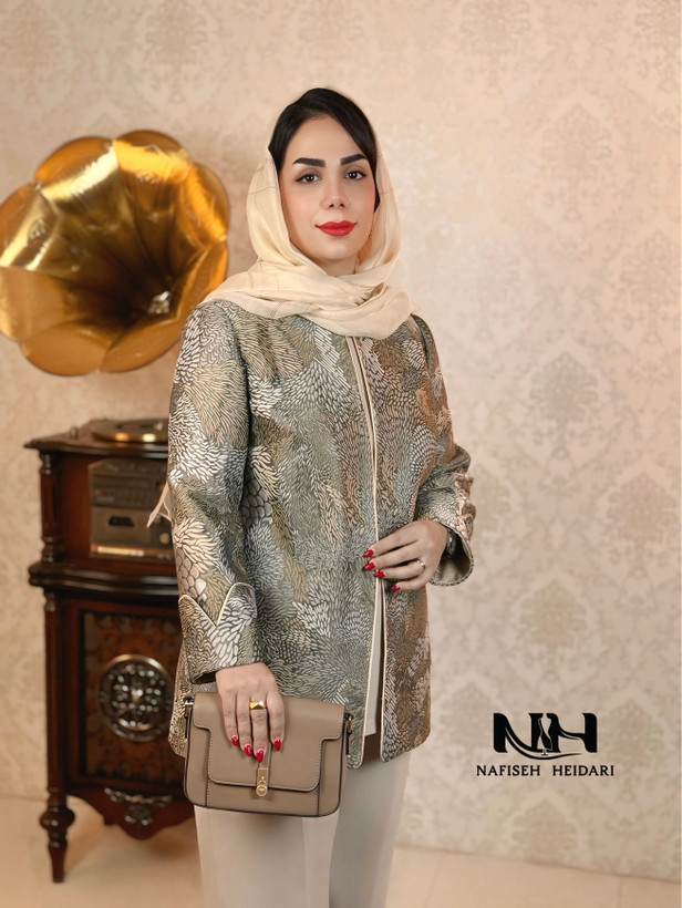 مانتو ژاکارد
