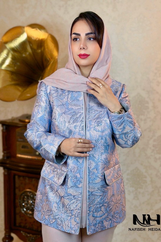 مانتو ژاکارد