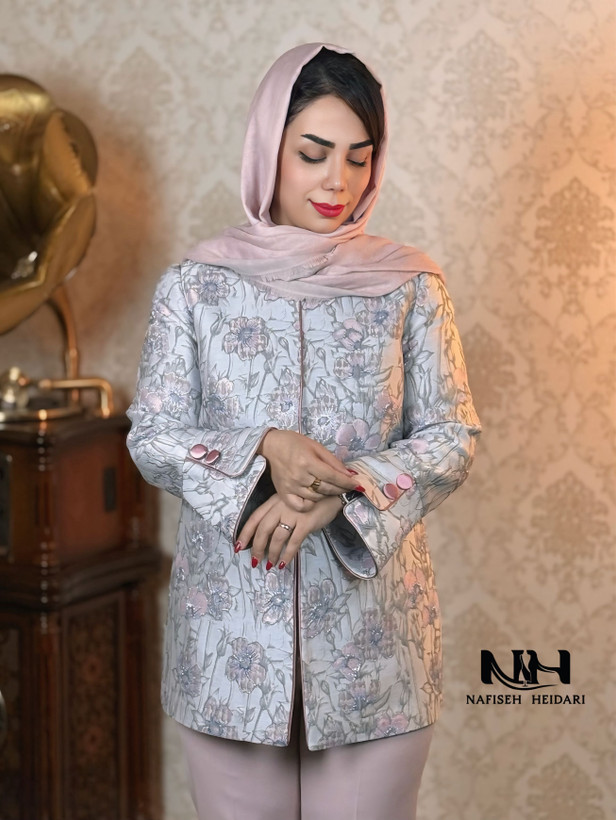 مانتو ژاکارد